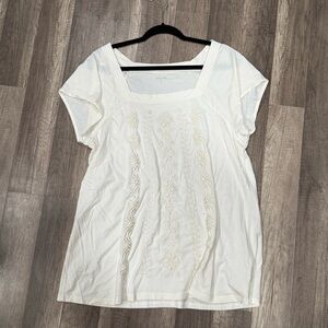 GARNET HILL Short Sleeve Off White Embroidered Top (XL)